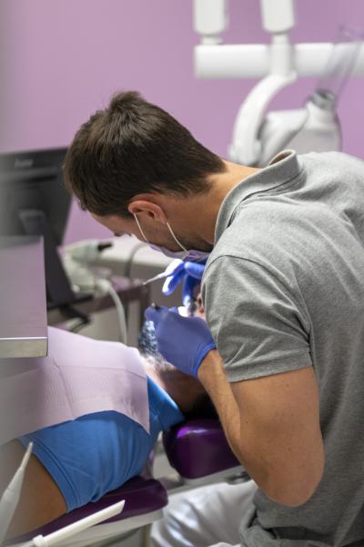 Dr Maxime MAUL Dr Maxime MAUL